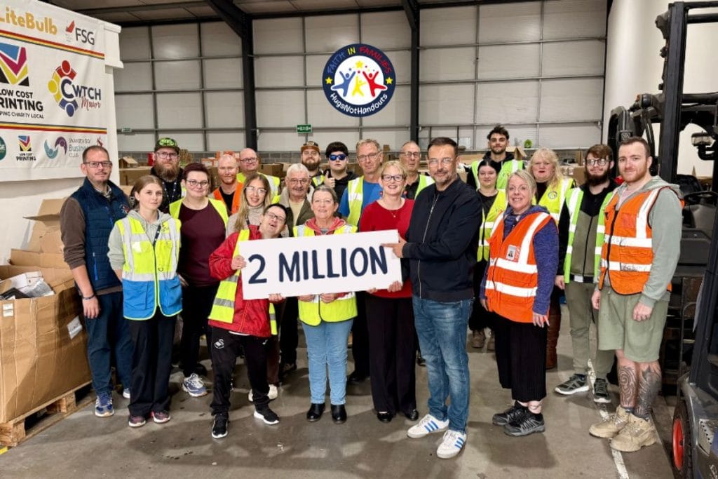 Cwtch Mawr 2 Million